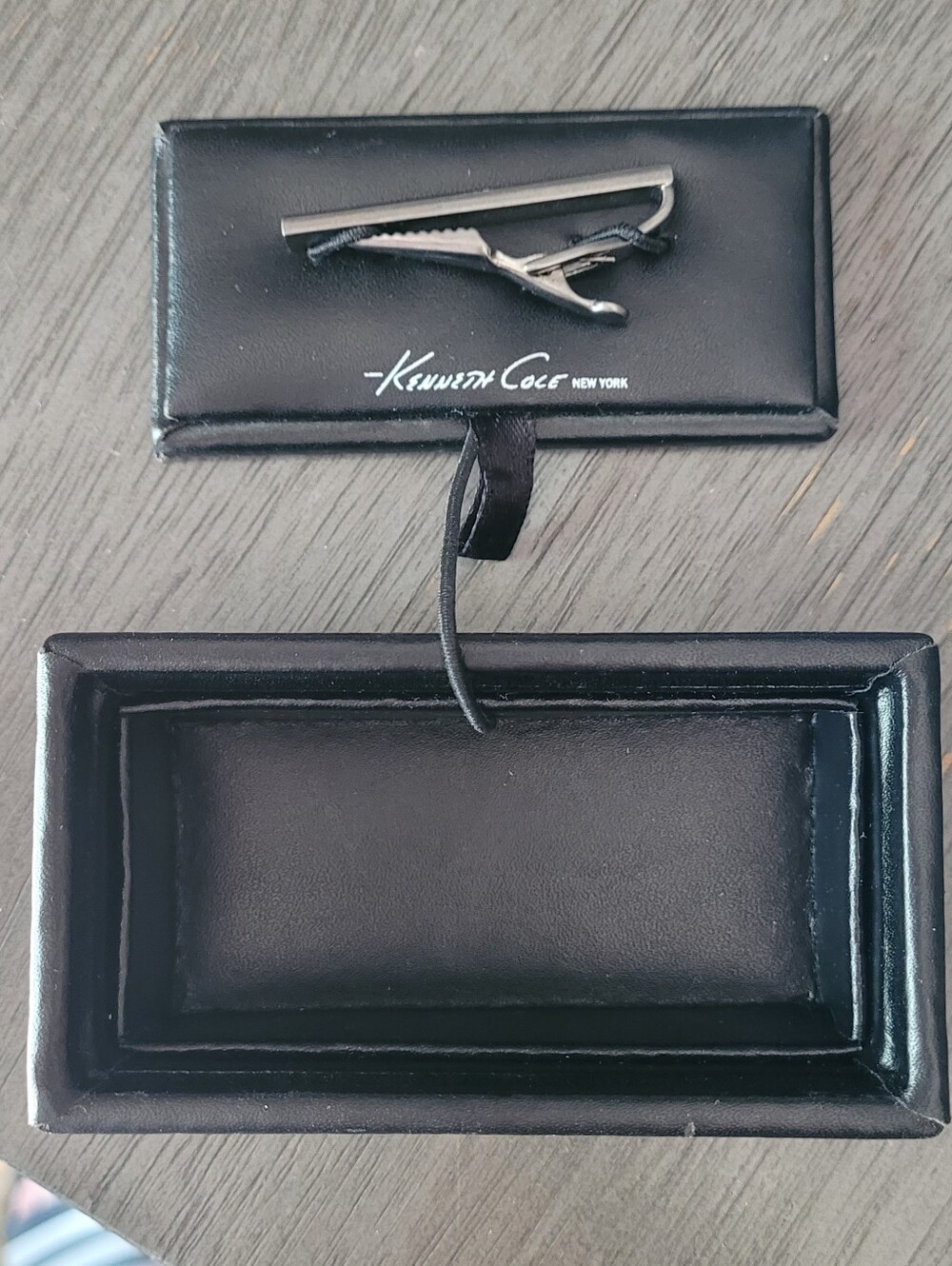 Kenneth Cole Silver and Black Slim Tie Clip